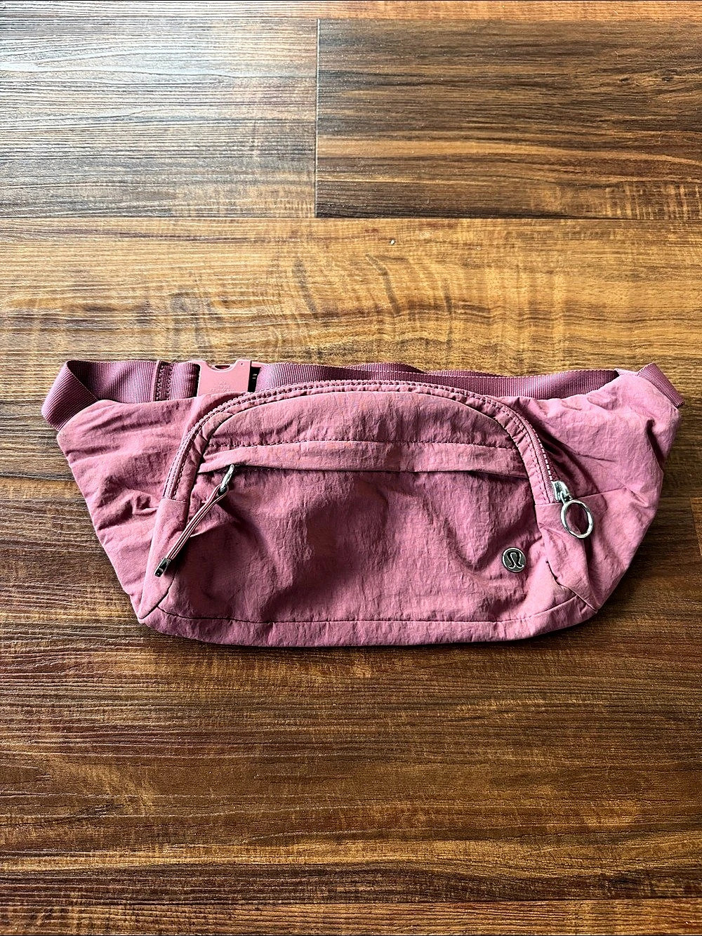 lululemon Belt Bag in Pink